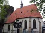 Schlosskapelle und Alter Turm.jpg